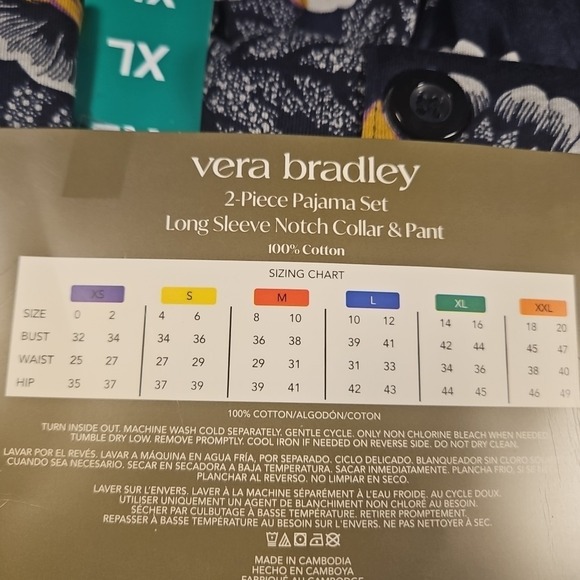 Vera Bradley Women's 2- Piece Pajama Set Long Sleeve Top & Pants XL Blue NWT - Picture 2 of 4